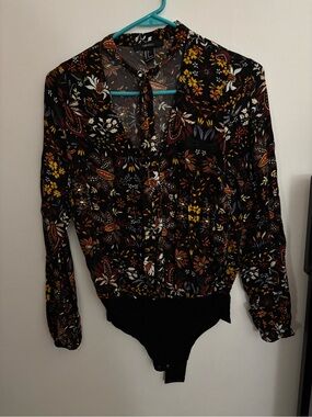 Forever21 Floral neck tie bodysuit